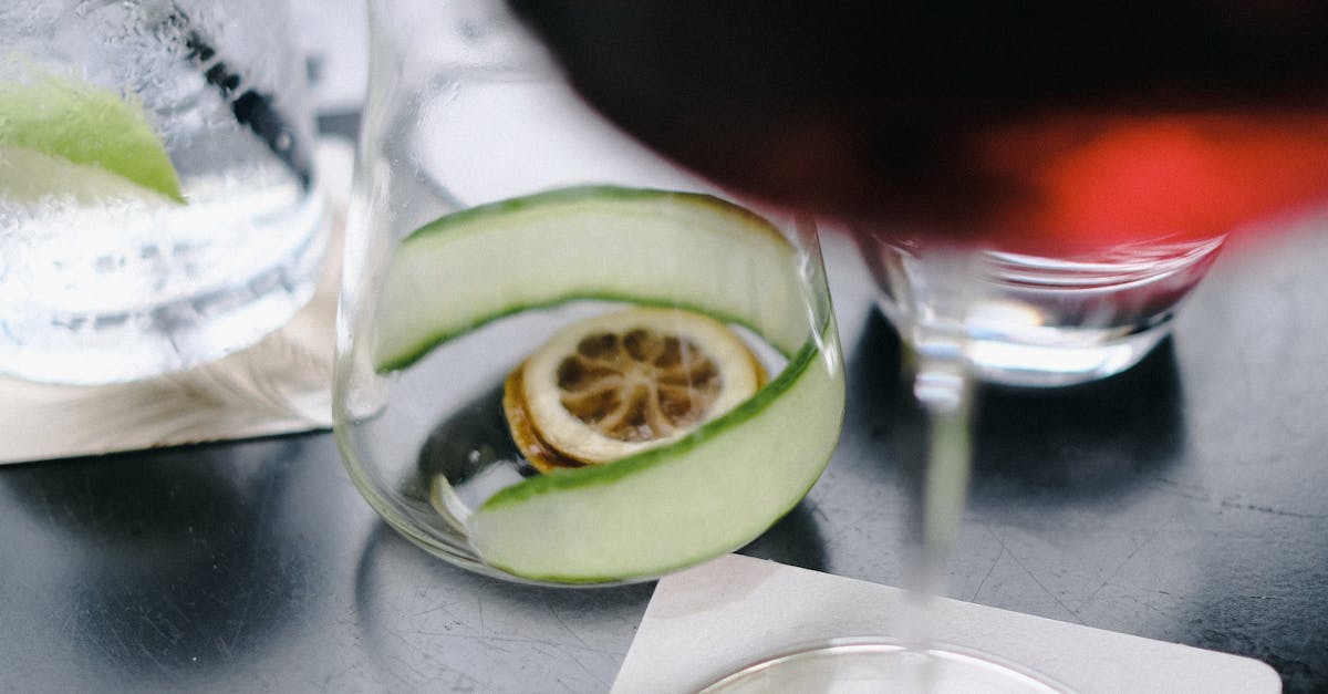 Cooking with Quandong: A Byron Bay Specialty